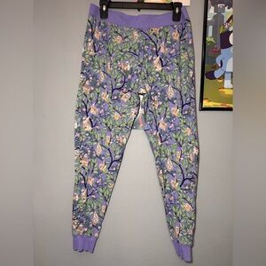 Vera Bradley sloth lilac pajama for women size S. 95% cotton 5% spandex